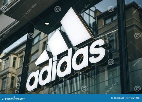 adidas turkey istanbul